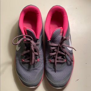 Nike Training FLEX TR 5 running shoes